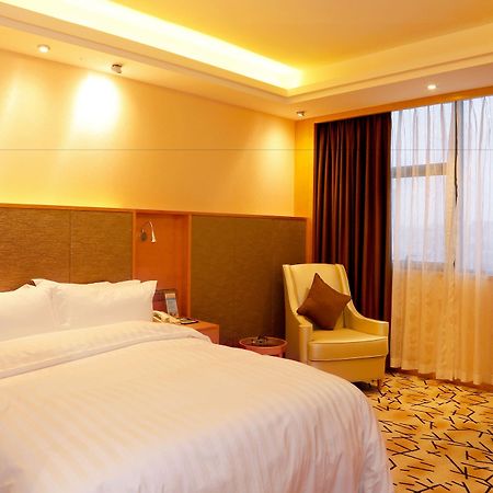 Golden City Hotel Φοσάν Εξωτερικό φωτογραφία