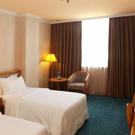 Golden City Hotel Φοσάν Εξωτερικό φωτογραφία